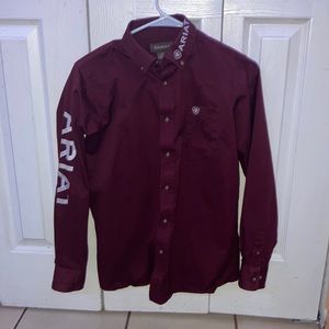 Red Ariat shirt XS